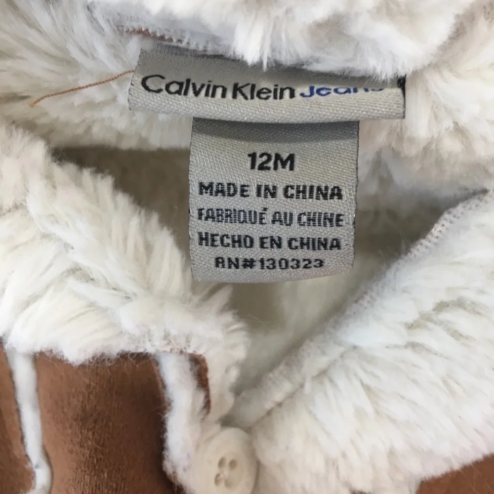 Calvin Kline Jeans Childs Sherpa vest - Picture 2 of 5